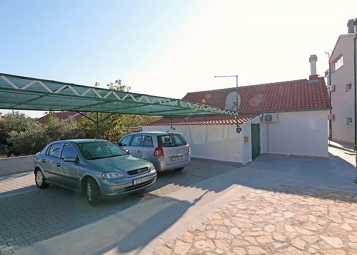 Milivoj Apartamento *